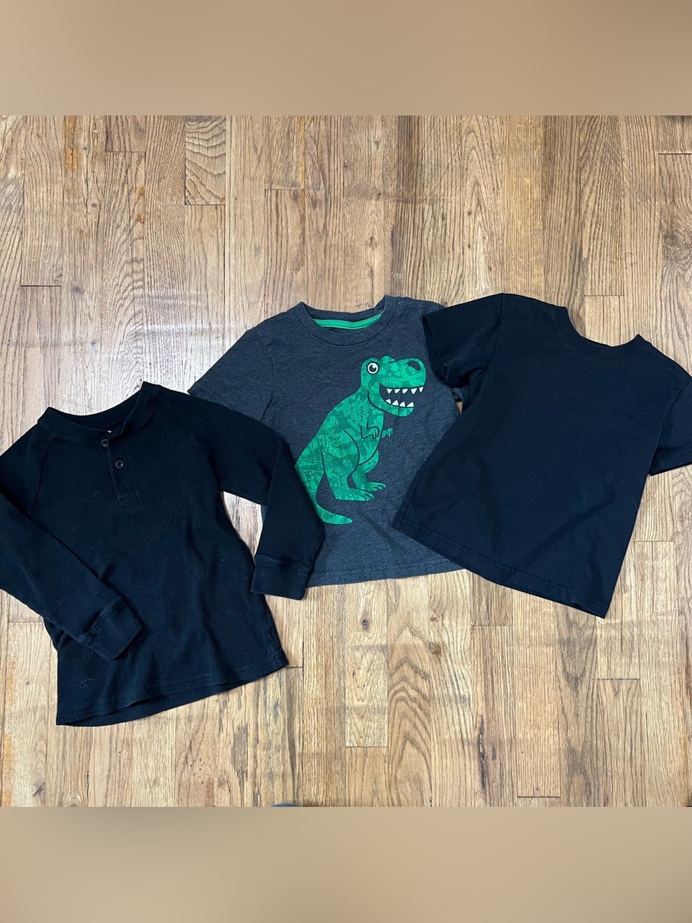 Black Long Sleeve t Shirt Bundle Dinosaur Size 4 Thermal Camping hiking